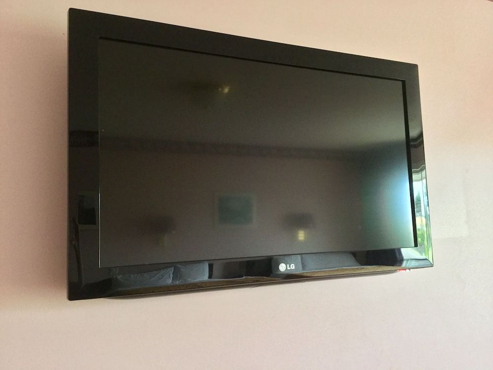 Milan Garden Inn Family Room, Three Double Beds 3