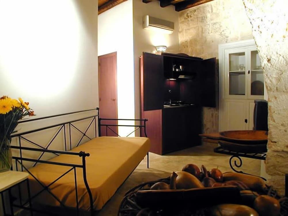 Corte Altavilla Relais & Charme Triple Room 5