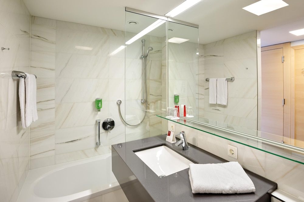 Austria Trend Hotel Congress Innsbruck Superior Room 16