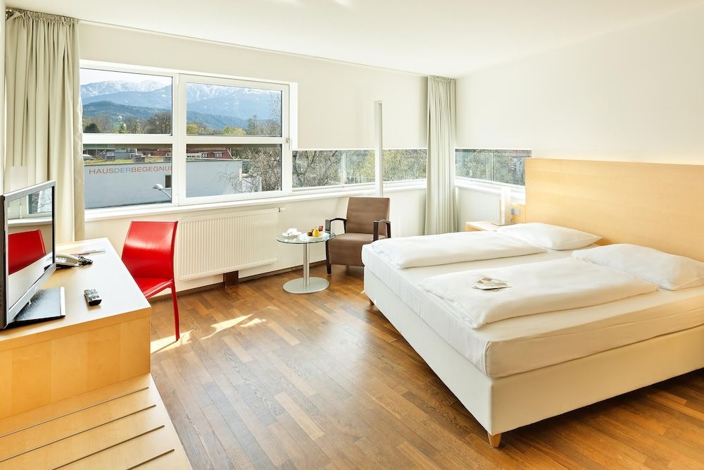 Austria Trend Hotel Congress Innsbruck Superior Room 8