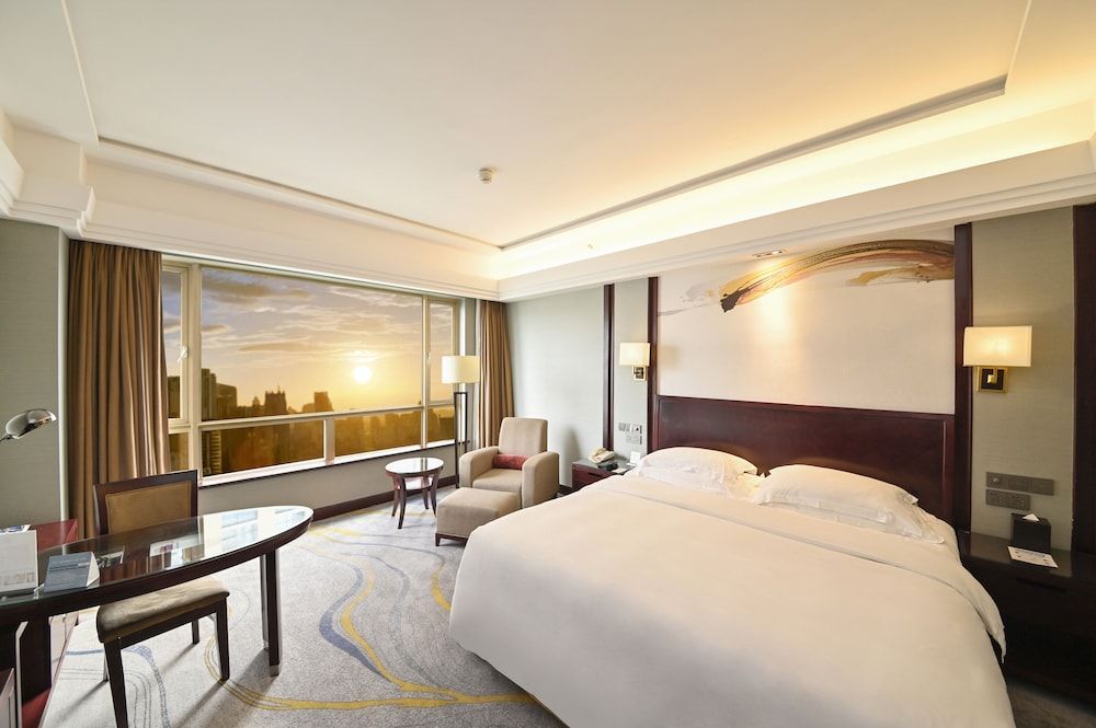 undefined Crowne Plaza City Center Ningbo by IHG 4