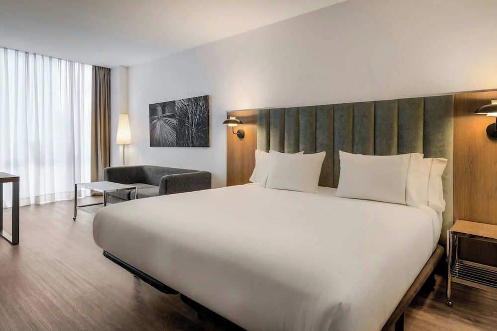 Standard Room, 1 King Bed, Non Smoking