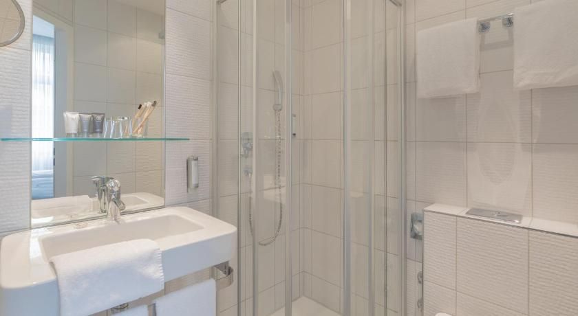 undefined Garner Hotel Berlin - Checkpoint Charlie by IHG 9