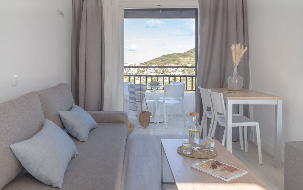 Superior Apartment, 2 Bedrooms, Balcony (2 adults + 3 children)