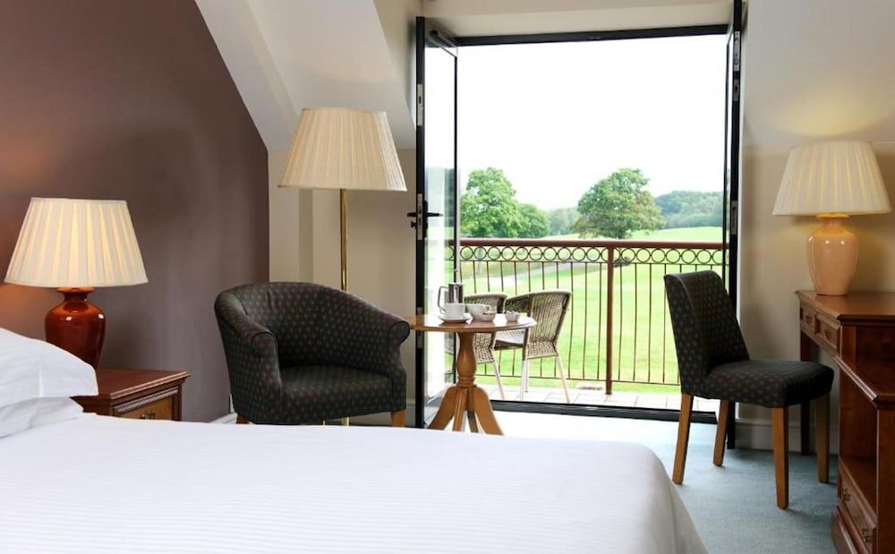 Woodbury Park Hotel and Golf Club Deluxe Double Room 2
