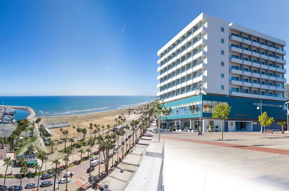 undefined Sun Hall Hotel