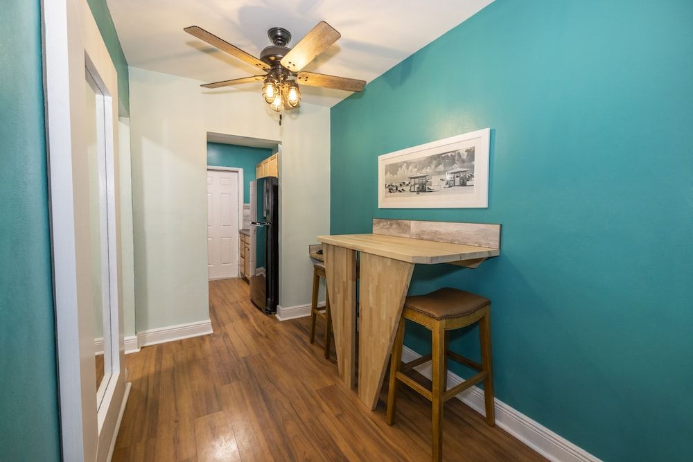 undefined Suites on South Beach 7