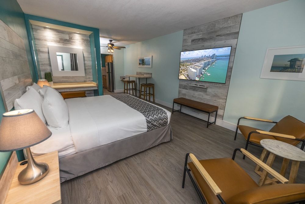 undefined Suites on South Beach 3