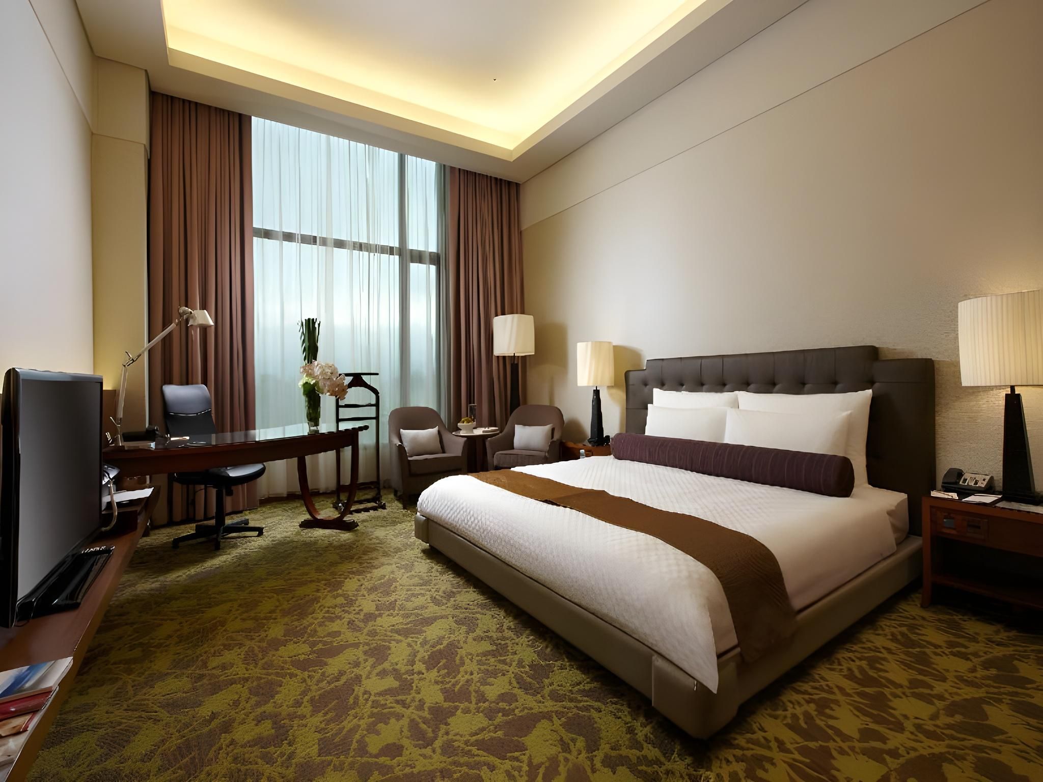 Executive Room