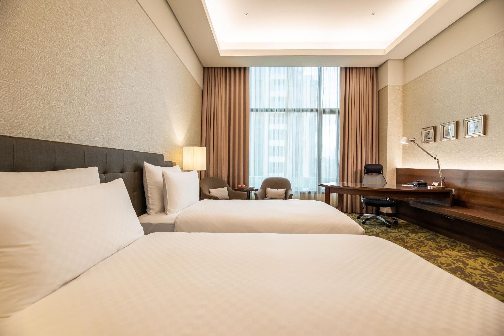 Executive Twin Non-Smoking