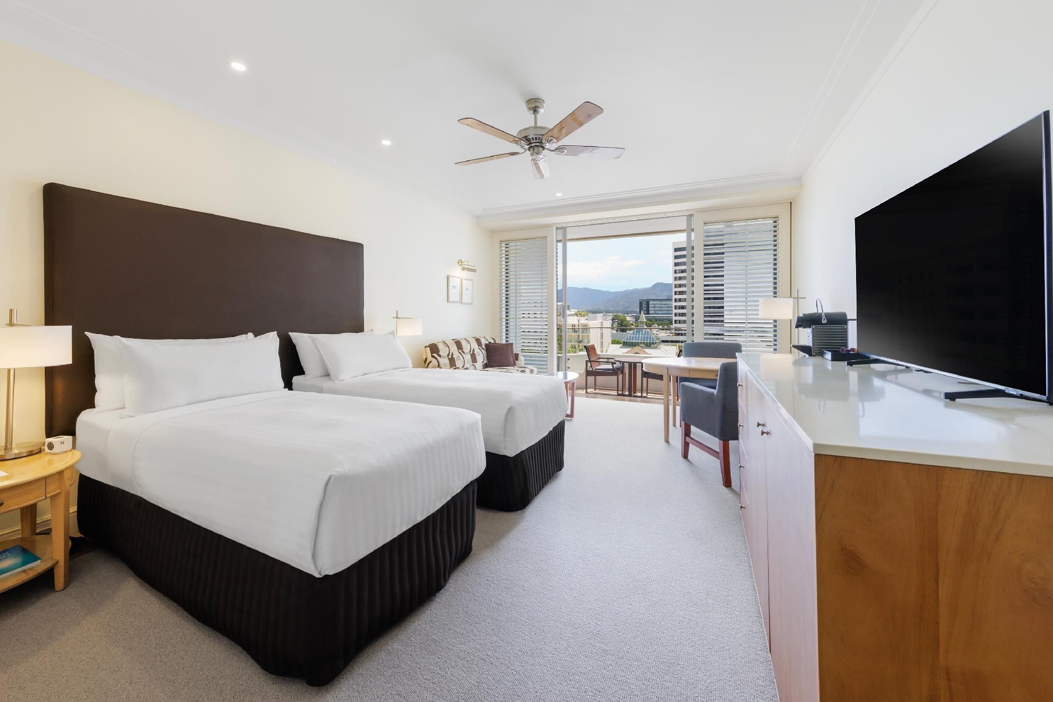 undefined Pullman Reef Hotel Casino 7