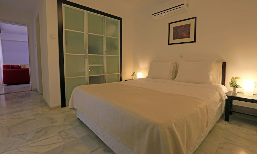 Superior Suite, 2 Bedroom, Bay or Sea View, Balcony