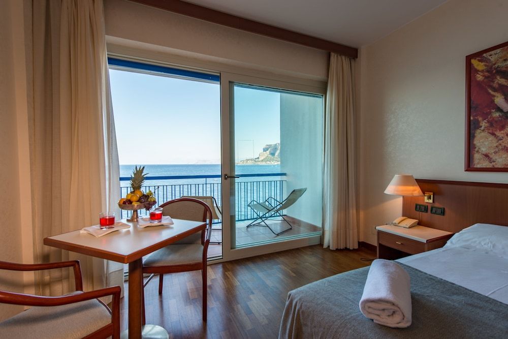 Splendid Hotel La Torre Double Room, Sea View (Blue) 4