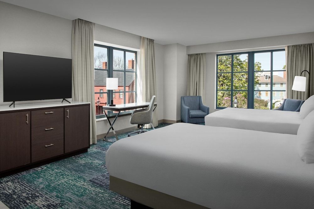 Room, 2 Queen Beds (Drinks-Snacks, Mini Fridge/Microwave)