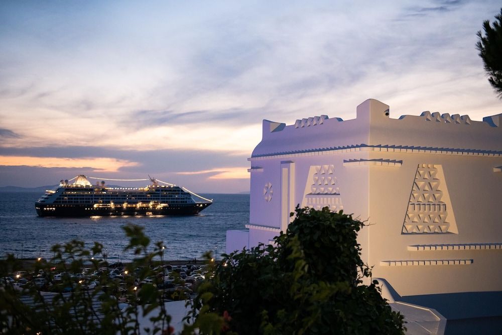 undefined Porto Mykonos Hotel 4