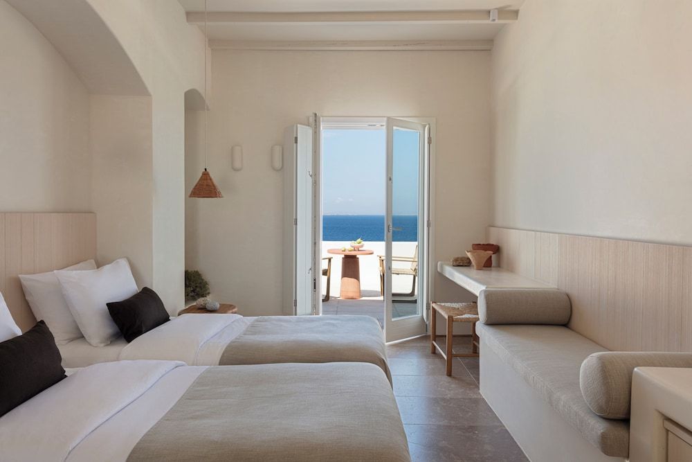 Porto Mykonos Hotel Deluxe Double Room, Sea View 3