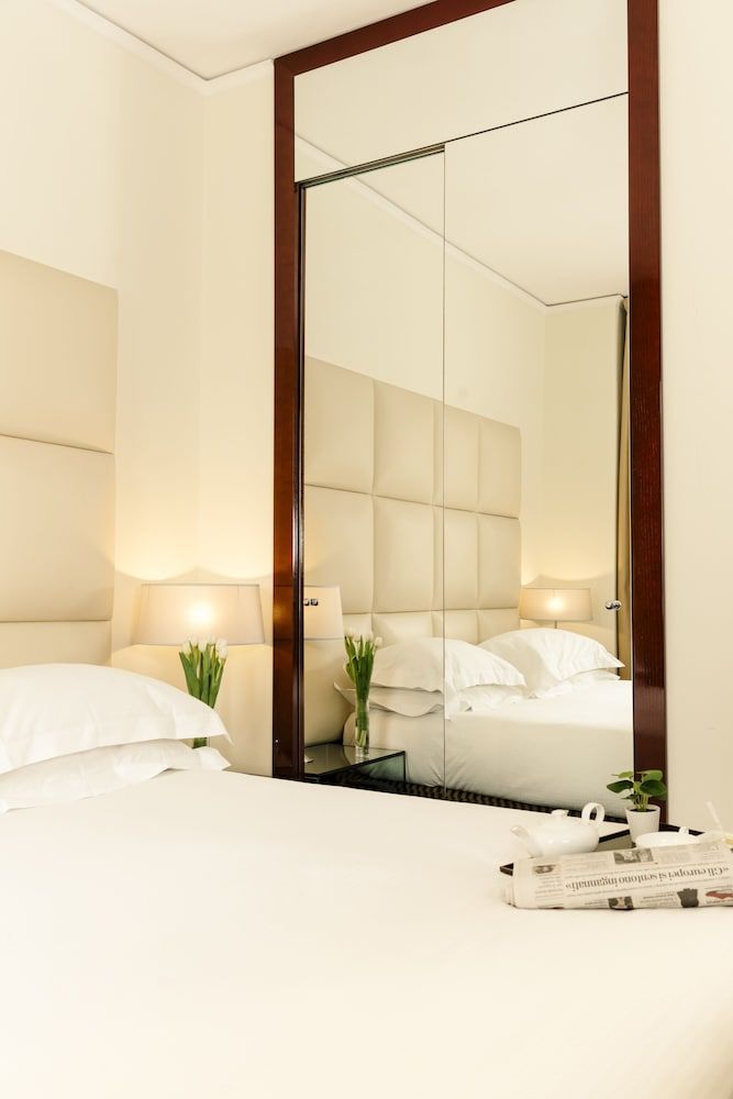 undefined Hotel Cosmopolitan 8