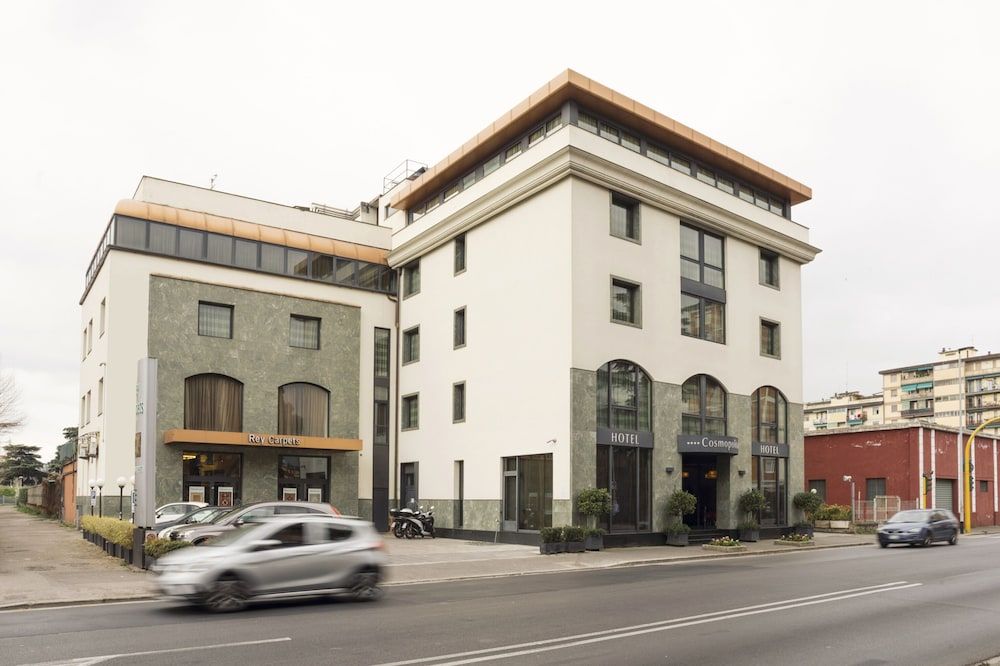 undefined Hotel Cosmopolitan 7