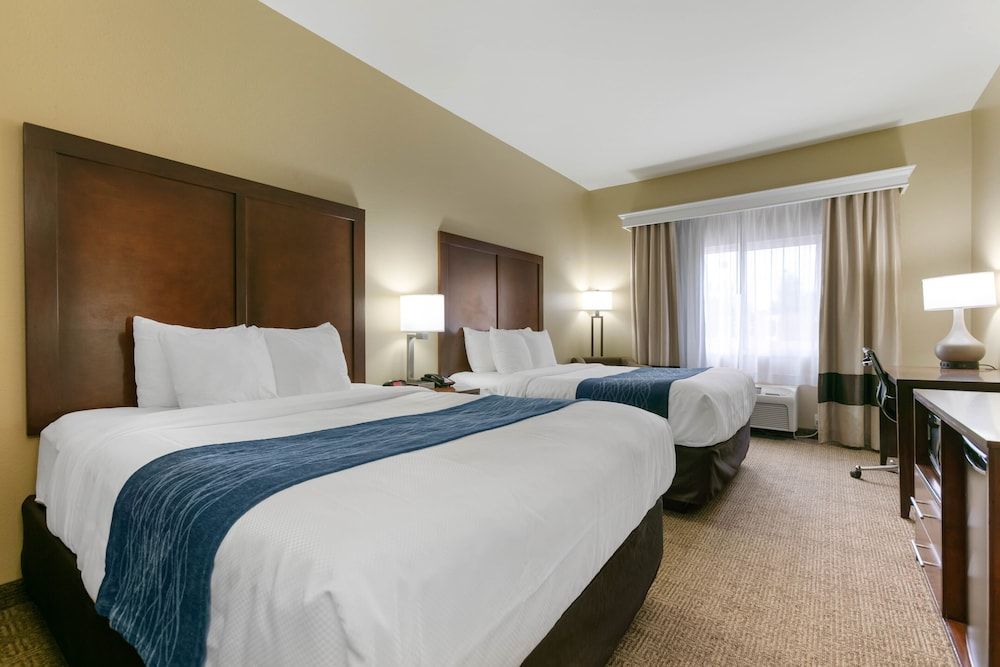 Standard Room, 2 Queen Beds, Non Smoking