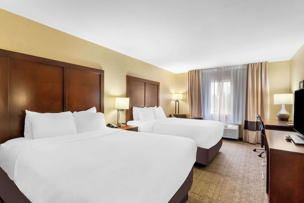 Standard Room, 2 Queen Beds, Non Smoking