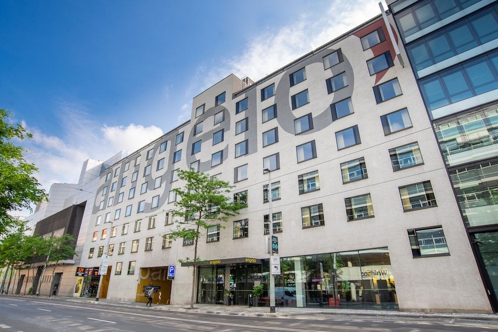 undefined OREA Hotel Angelo Praha 2