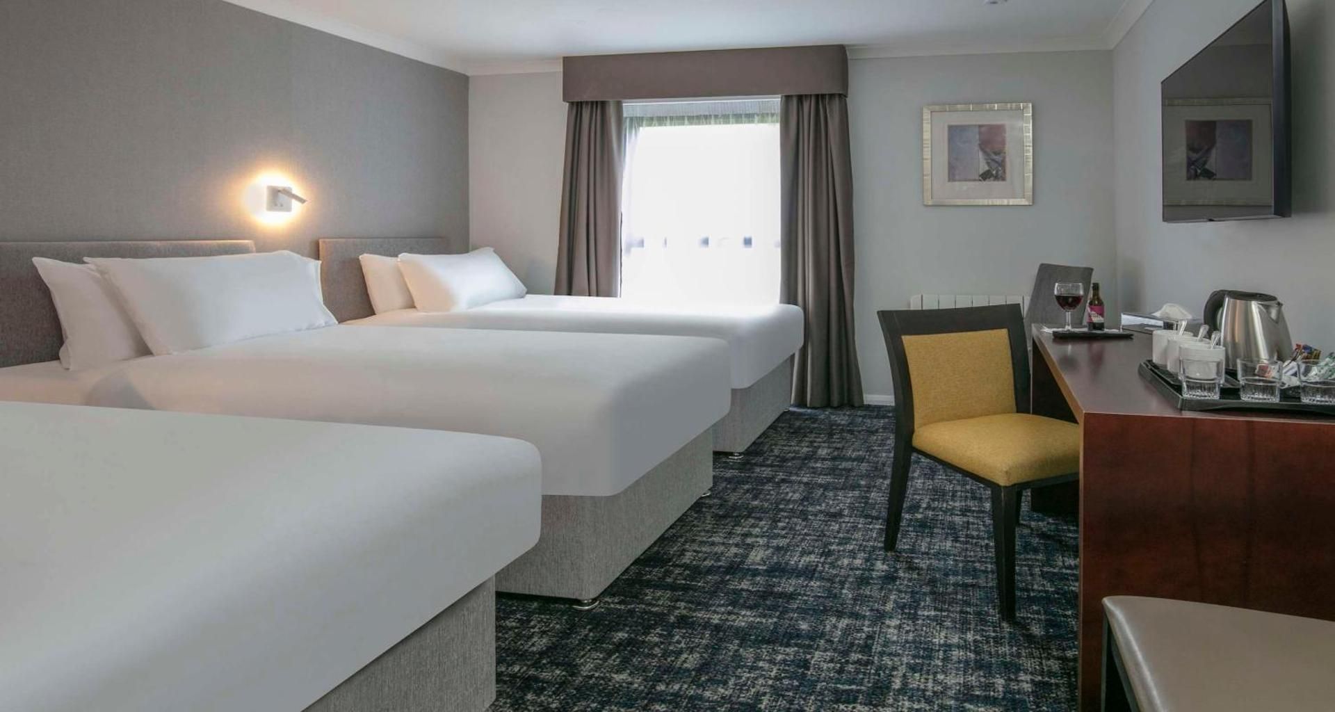 Best Western Appleby Park Hotel Superior Room with Three Single Beds