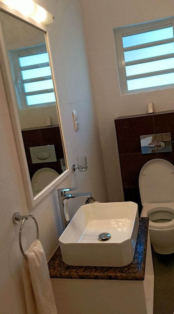 Le Relax Beach Resort - Praslin Superior Room, Garden View 5