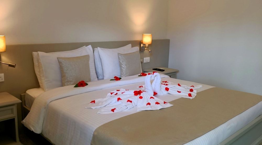 undefined Le Relax Beach Resort - Praslin 4