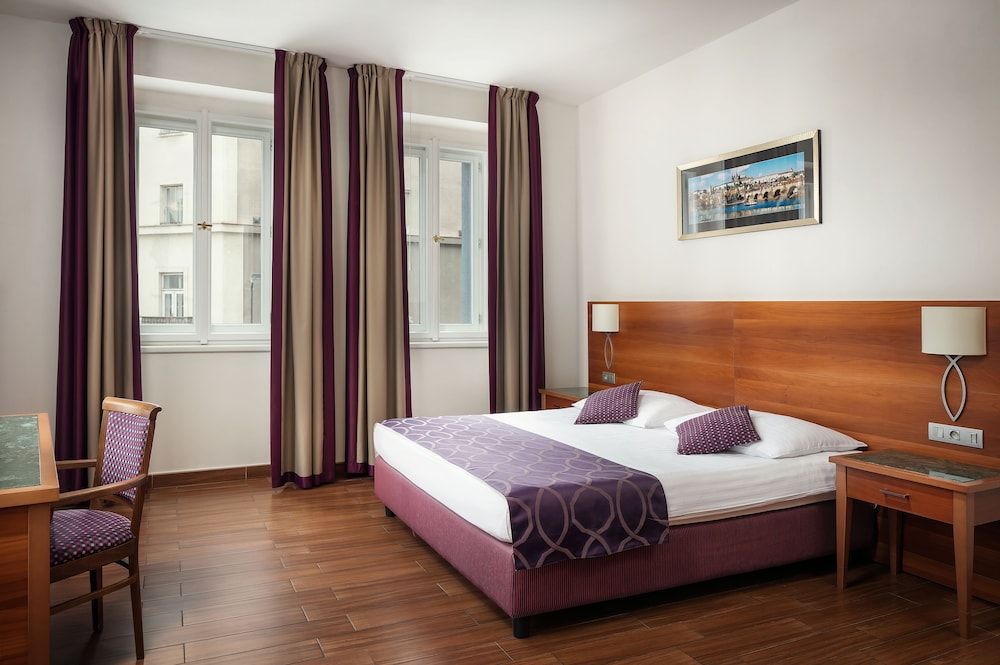 Hotel Galileo Prague Double or Twin Room 6
