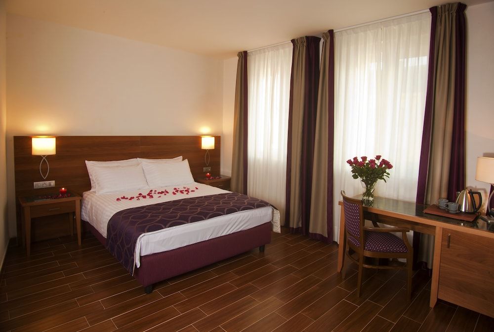 Hotel Galileo Prague Double or Twin Room 3