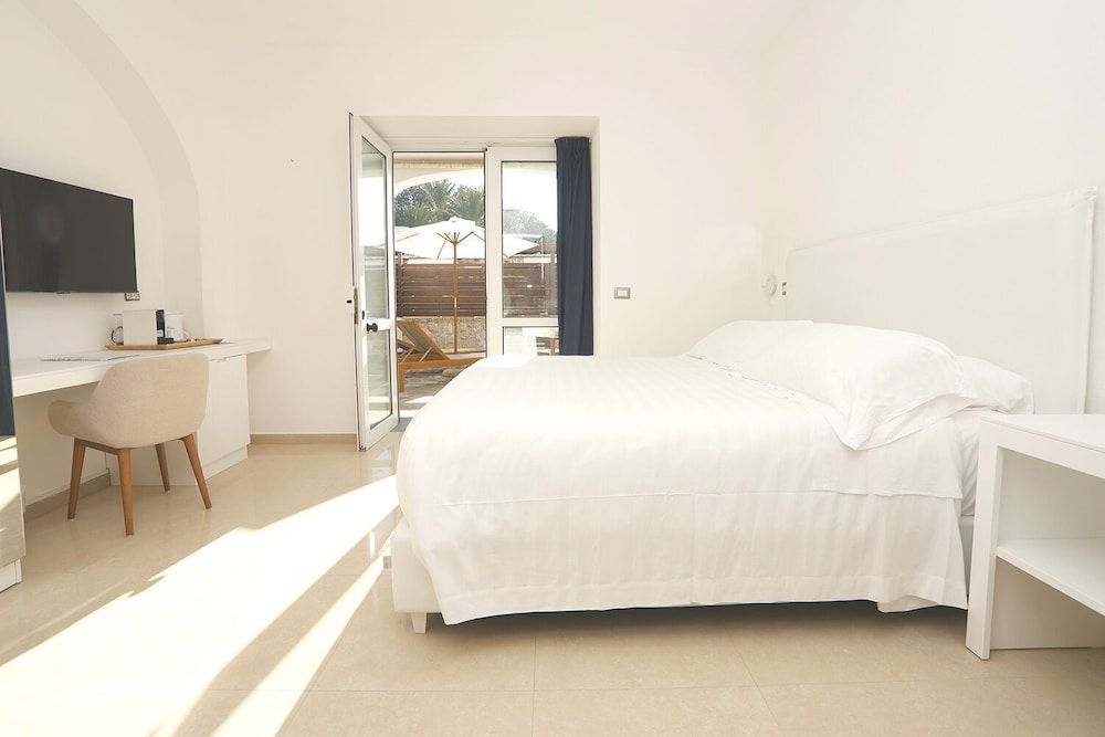 Junior Double Room, Terrace