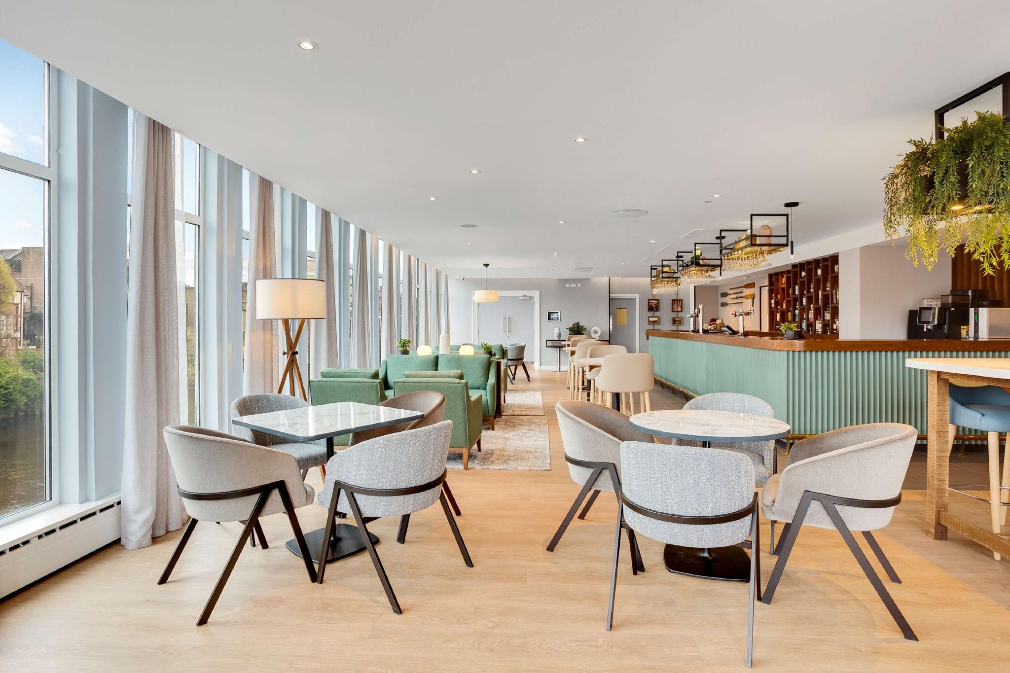 undefined Radisson Hotel York 5