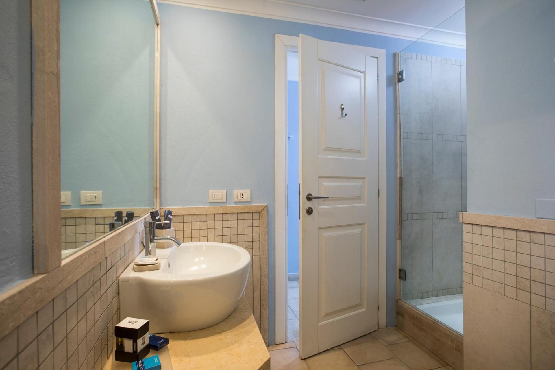 Basic Triple Room