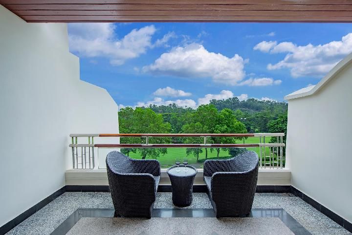 Mission Hills Hotel Resort Shenzhen Superior Deluxe Twin Room - Non-Smoking 2