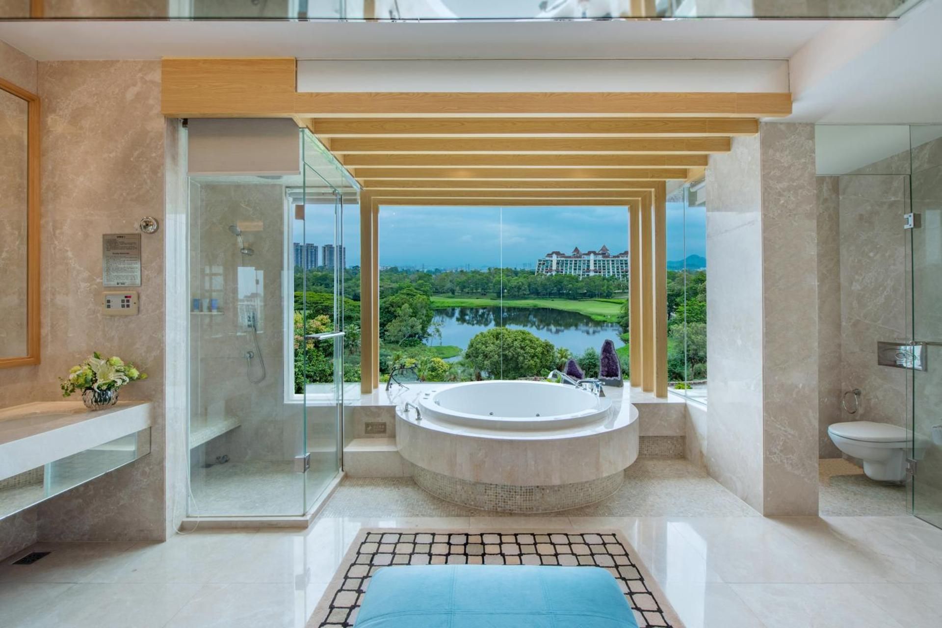 Grande Premiere Suite(Two Bed rooms one living room)