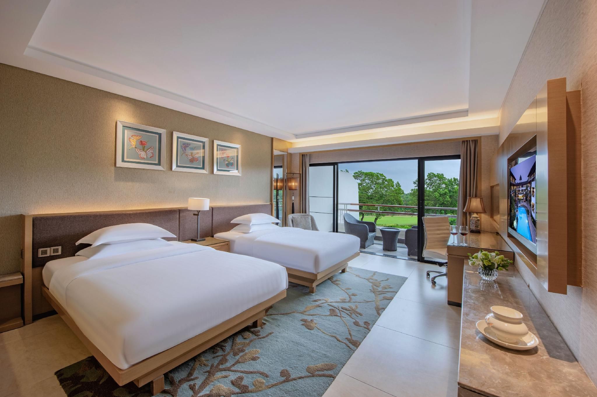 Grande Deluxe Twin Room