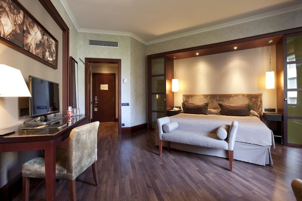 undefined Hotel Barcelona Center 10