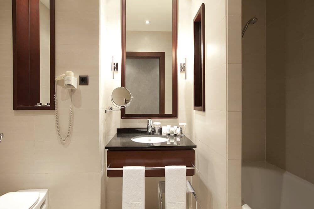 undefined Hotel Barcelona Center 9