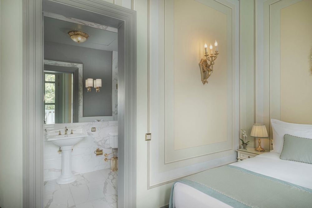 Bosphorus Palace Hotel - Special Class Classic Double Room, Balcony, Garden View 4