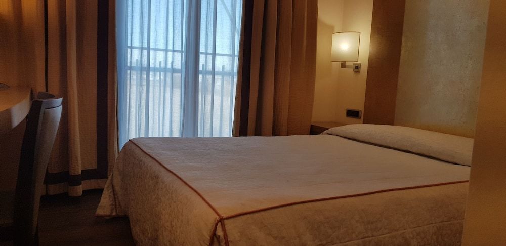 Double Room Single Use