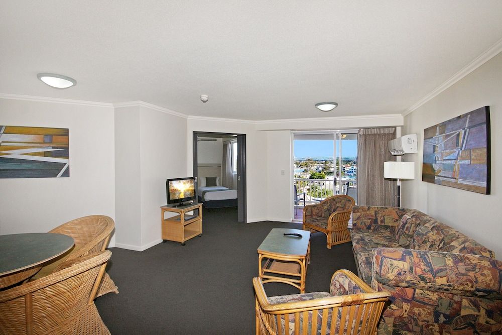 undefined Sovereign Gold Coast 3