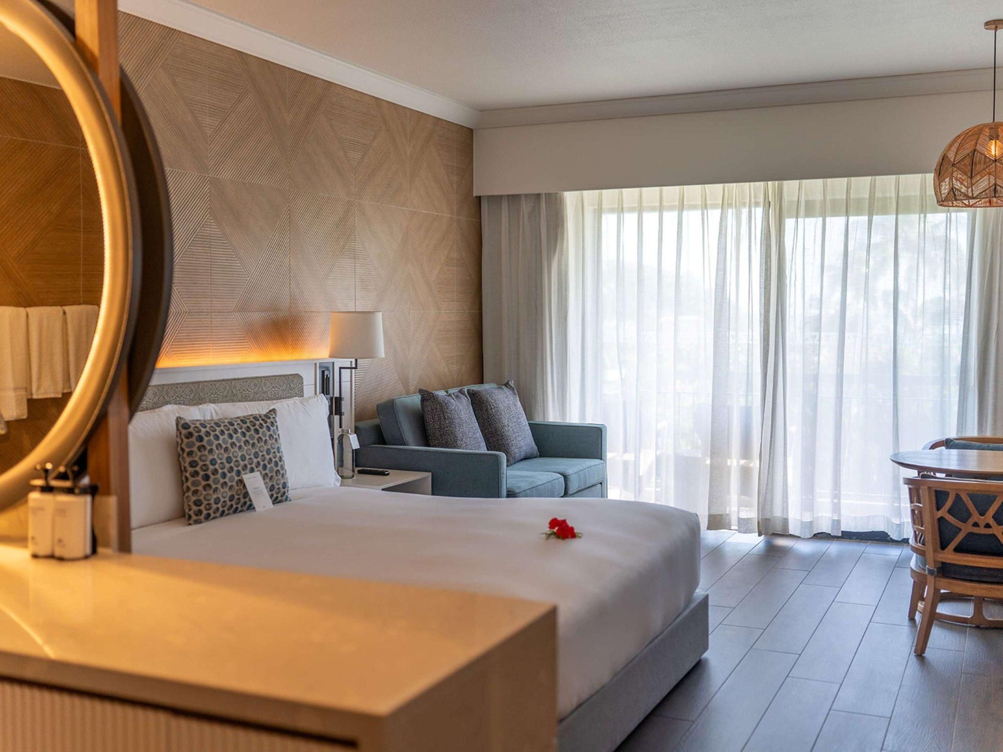 Luxury King Room