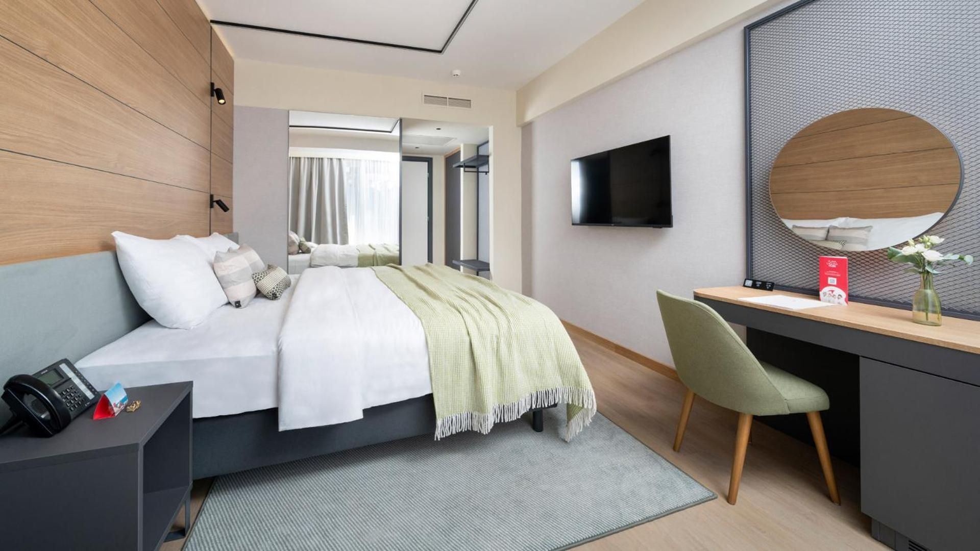 Premium Room with Balcony - Sea Side