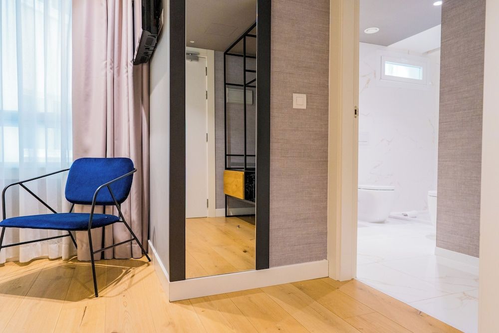 Hotel Riazor Standard Double Room (Interior) 5