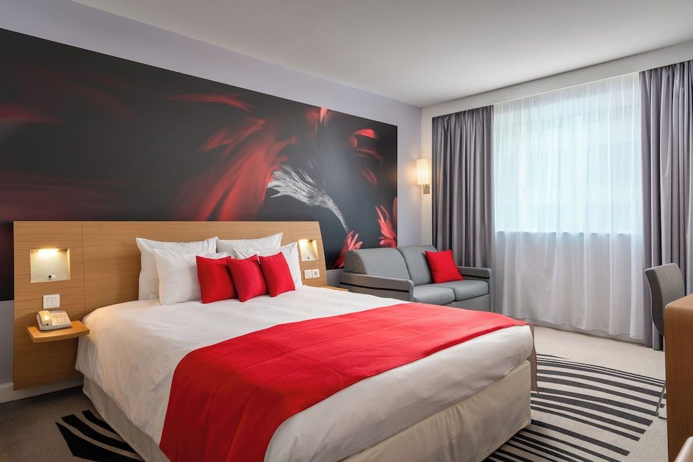 Novotel Bucharest City Centre Superior Double Room, 1 Double Bed with Sofa bed 7