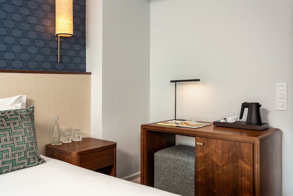 Hotel Baia Superior Twin Room, City View 6