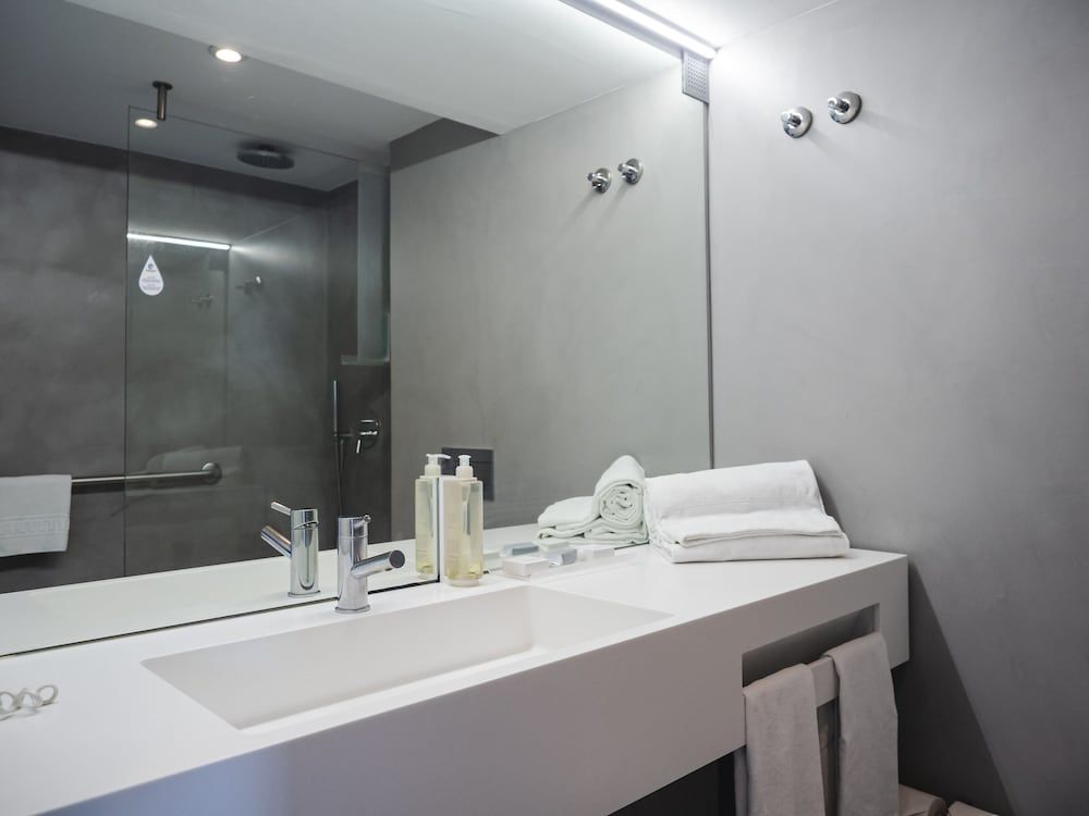 Hotel Baia Superior Twin Room, Sea View 5