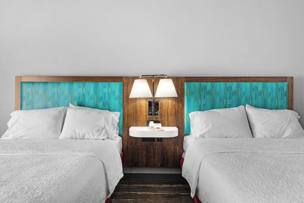 Two queen beds non smoking