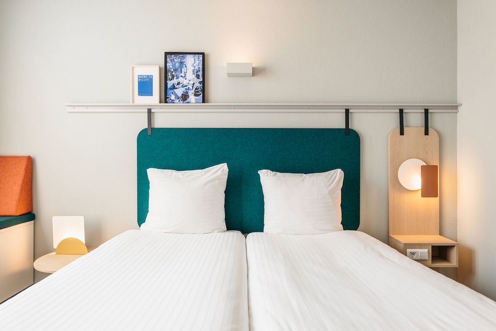 Hotel Casa Amsterdam Standard Room, 2 Twin Beds