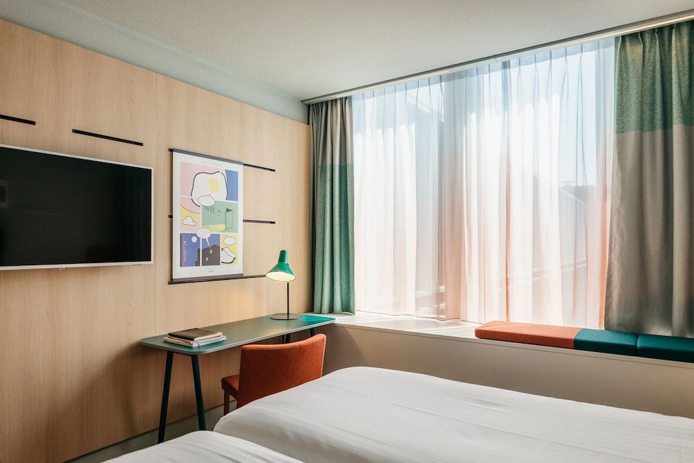 Hotel Casa Amsterdam Standard Room, 2 Twin Beds 6